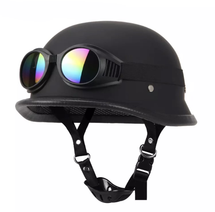 Moto helma retro německá s brýlemi černá