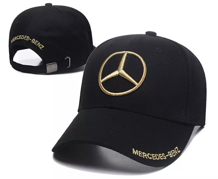 Čepice Mercedes černá se zlatou výšívkou
