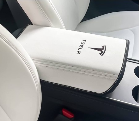 Potah na loketní opěrku pro Tesla 3 a Y